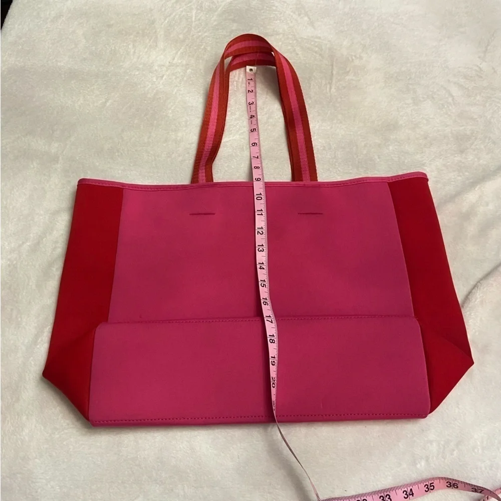 Summersalt neoprene tote bag